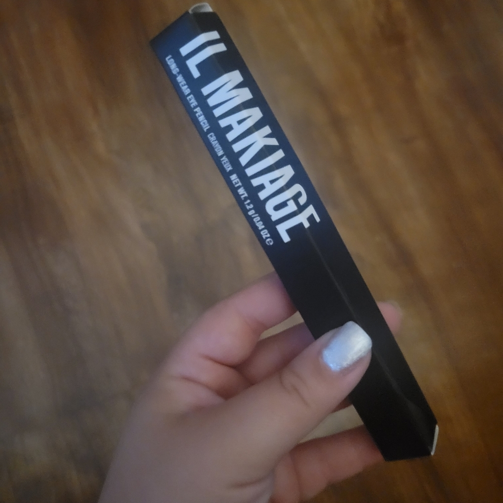 IL MAKIAGE Eye pencil